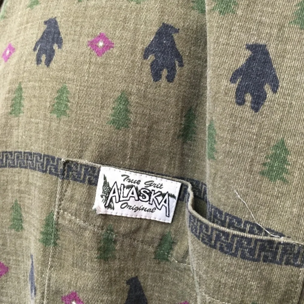 Vintage True‎ Grit Shirt Mens XXL Green Bear Dance Long Sleeve Button Cotton USA